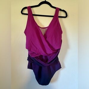 EUC Lands End 18W swimsuit